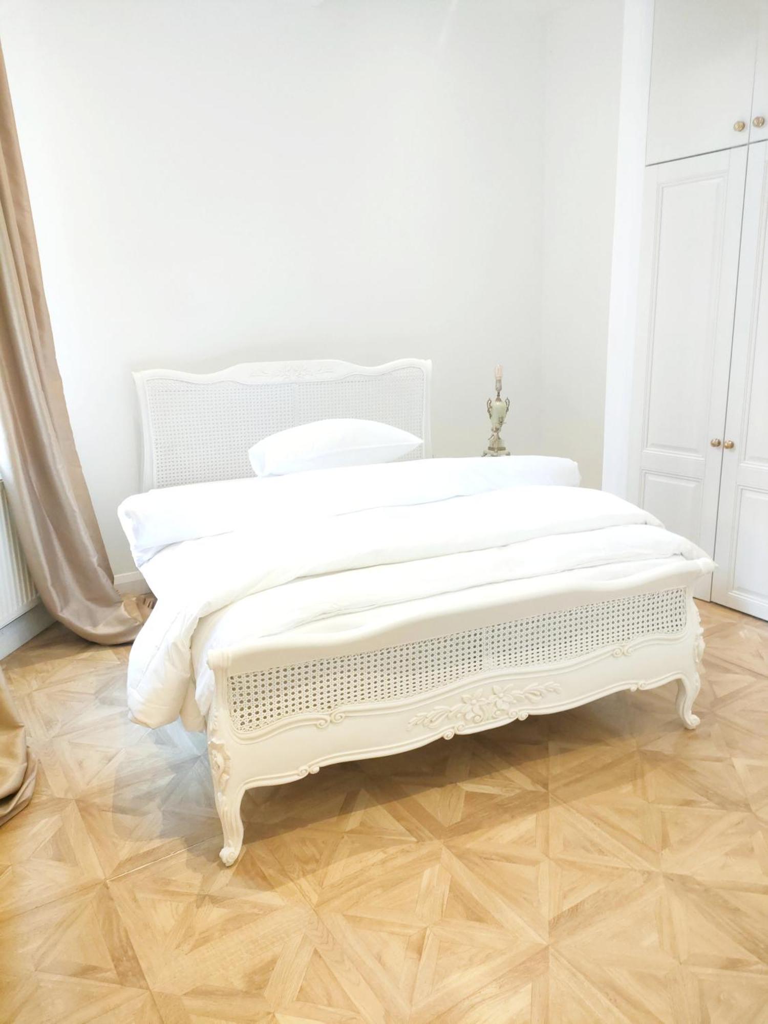 Versailles 诺丁汉 外观 照片